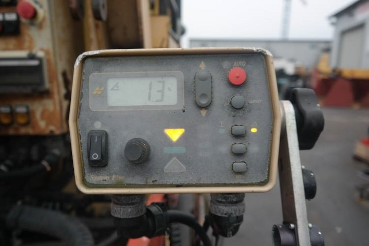 Dynapack F121 4WD - Asphalt paver: picture 2 Dynapack F121 4WD - Asphalt paver: picture 2