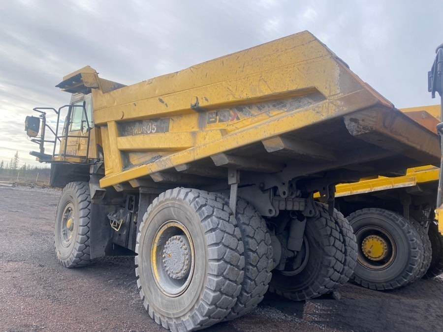 Komatsu HD405-7 - Rigid dumper/ Rock truck: picture 1 Komatsu HD405-7 - Rigid dumper/ Rock truck: picture 1