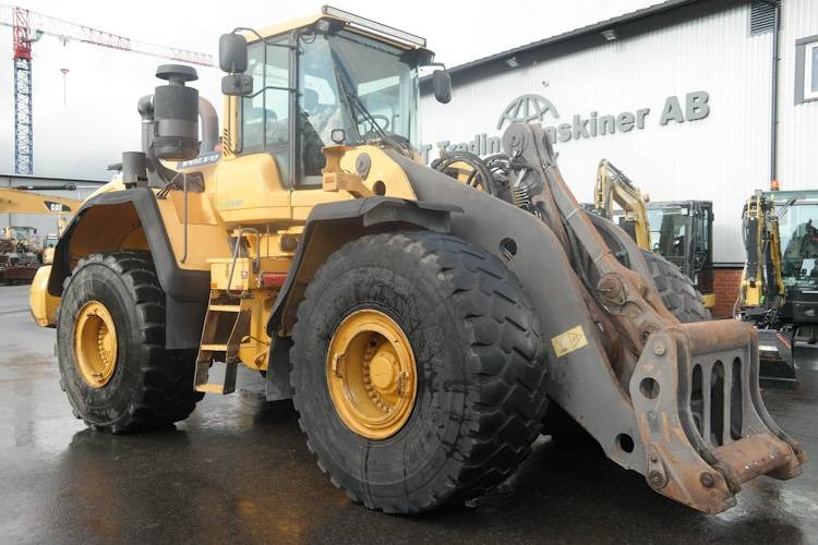 Volvo L220G - Wheel loader: picture 1 Volvo L220G - Wheel loader: picture 1