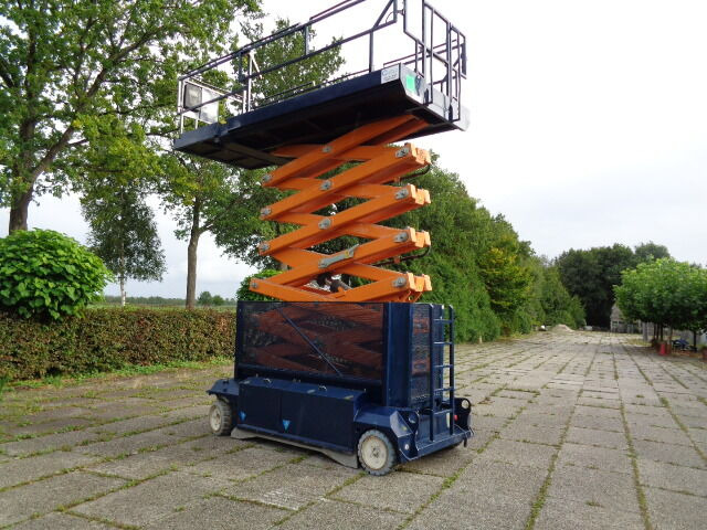 Diversen S171-16 PB S171-16 - Scissor lift: picture 1 Diversen S171-16 PB S171-16 - Scissor lift: picture 1