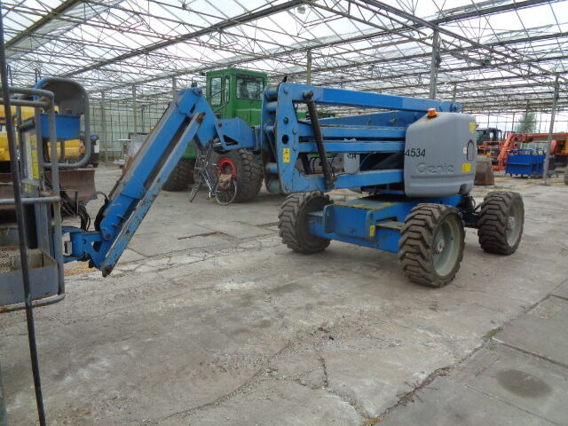 Articulated boom Genie Z45/25: picture 10