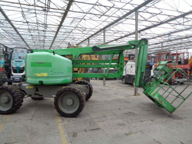 Genie Z45/25 - Articulated boom: picture 2 Genie Z45/25 - Articulated boom: picture 2