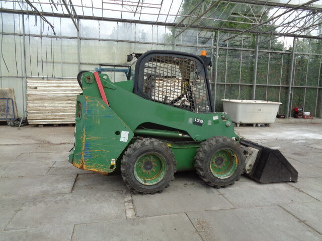 Skid steer loader JCB 135 R: picture 20