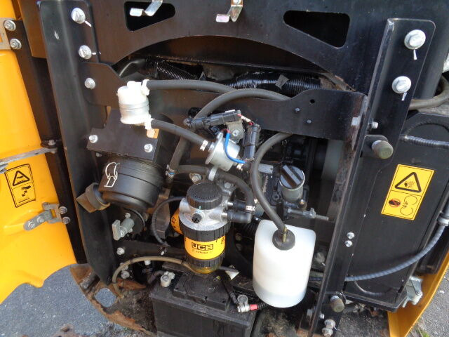 JCB 15C - Mini excavator: picture 5 JCB 15C - Mini excavator: picture 5