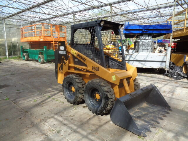 Mustang 930A - Skid steer loader: picture 3 Mustang 930A - Skid steer loader: picture 3