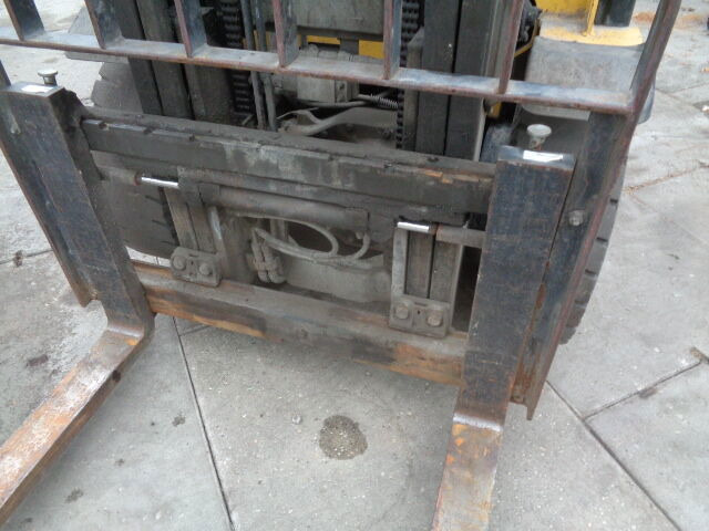 Leasing of Yale GDP 35 VX  Yale GDP 35 VX: picture 10