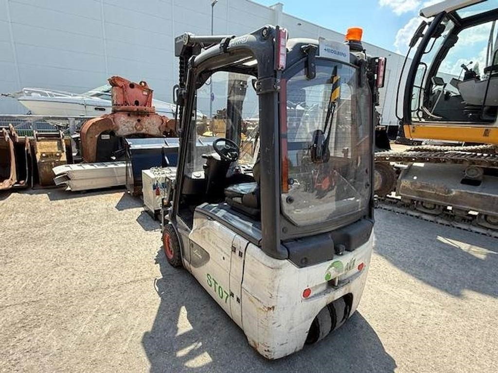 Linde E16-02  - Electric forklift: picture 2 Linde E16-02  - Electric forklift: picture 2