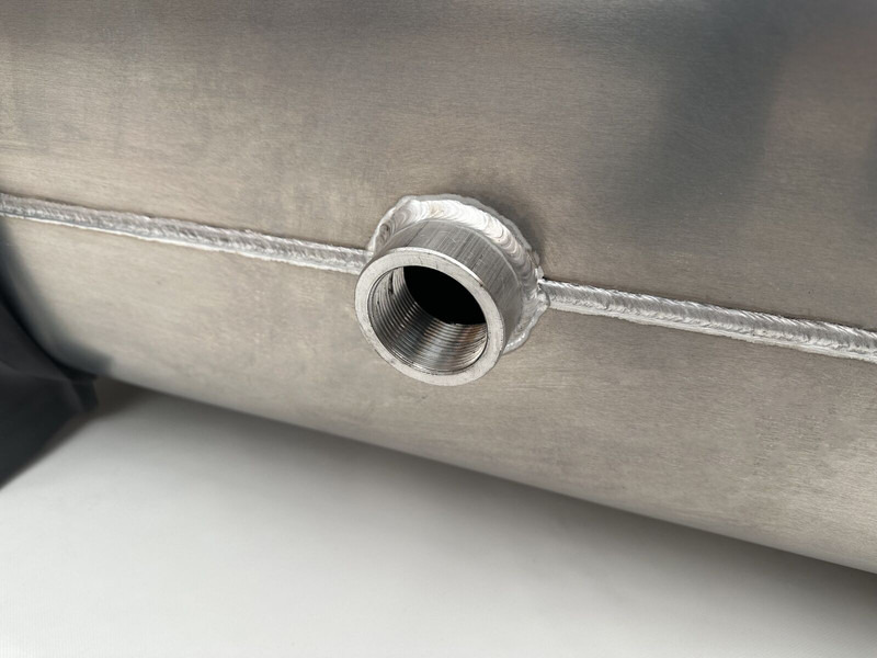 New Hydraulic tank for Truck Hydraulic aluminum oil tank 250L: picture 8 New Hydraulic tank for Truck Hydraulic aluminum oil tank 250L: picture 8