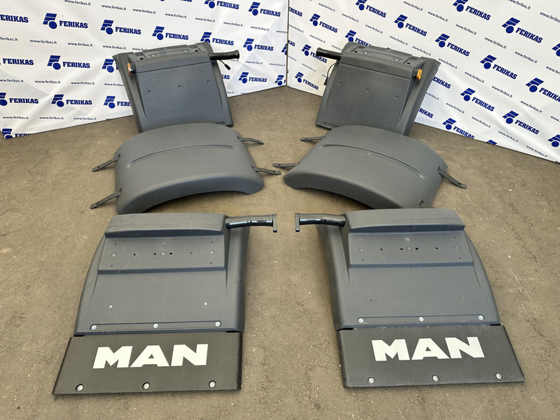 MAN NEW OEM rear mudguards set, fenders - Body and exterior for Truck: picture 1 MAN NEW OEM rear mudguards set, fenders - Body and exterior for Truck: picture 1