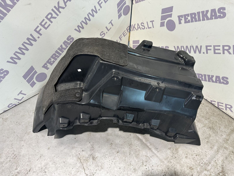 MAN underwing, left side - Body and exterior for Truck: picture 3 MAN underwing, left side - Body and exterior for Truck: picture 3