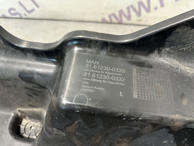 MAN underwing, left side - Body and exterior for Truck: picture 5 MAN underwing, left side - Body and exterior for Truck: picture 5