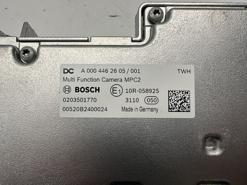 Mercedes-Benz NEW Multi Function Camera MPC2, front assist camera - Sensor for Truck: picture 4 Mercedes-Benz NEW Multi Function Camera MPC2, front assist camera - Sensor for Truck: picture 4
