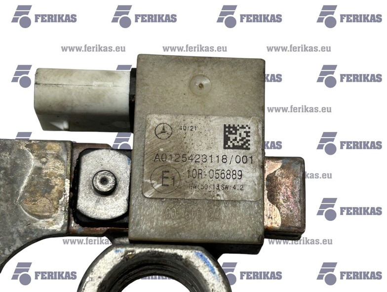 Mercedes-Benz battery sensor - Sensor: picture 4 Mercedes-Benz battery sensor - Sensor: picture 4