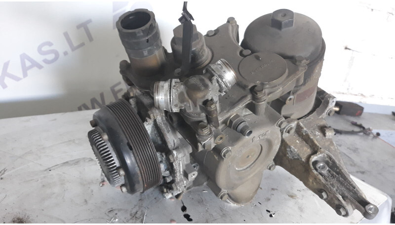 Mercedes-Benz oil coolant module - Oil cooler for Truck: picture 2 Mercedes-Benz oil coolant module - Oil cooler for Truck: picture 2