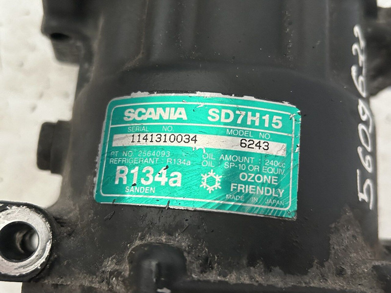 Scania R410 - A/C compressor for Truck: picture 3 Scania R410 - A/C compressor for Truck: picture 3