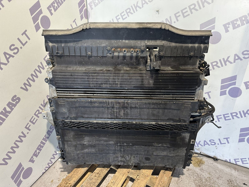 Scania S - Radiator for Truck: picture 3 Scania S - Radiator for Truck: picture 3