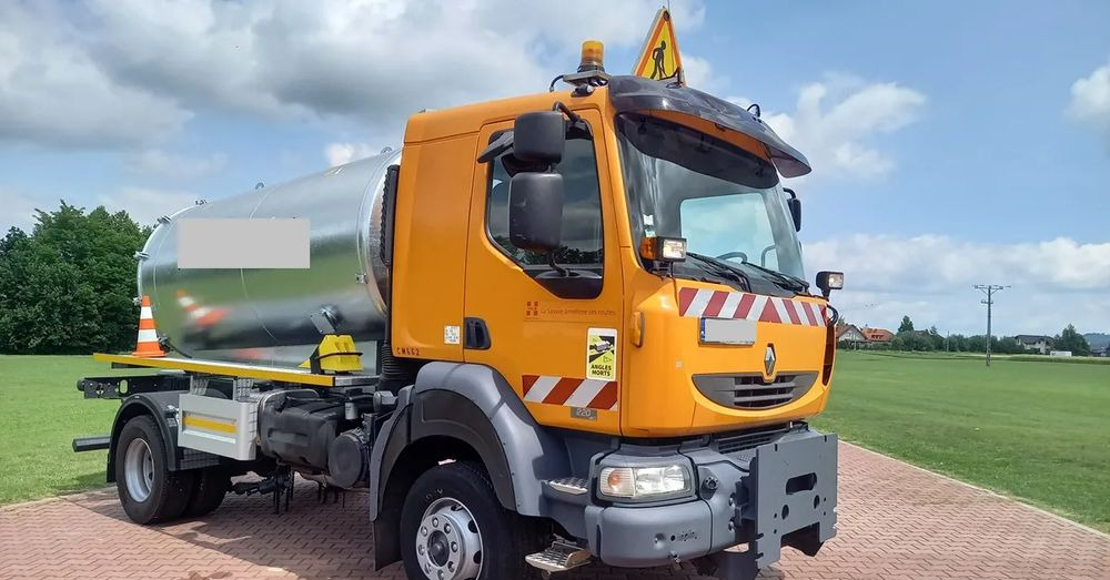 Renault MIDLUM 4X4 ALLOARD 4 WD ASENIZACJA - Vacuum truck: picture 2 Renault MIDLUM 4X4 ALLOARD 4 WD ASENIZACJA - Vacuum truck: picture 2