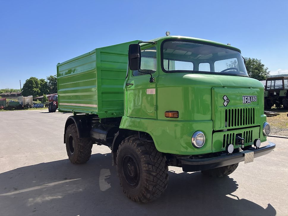 Türpisch Landmaschinen
Herr Christian Türpisch - - Farm tipping trailer/ Dumper: picture 3 Türpisch Landmaschinen
Herr Christian Türpisch - - Farm tipping trailer/ Dumper: picture 3