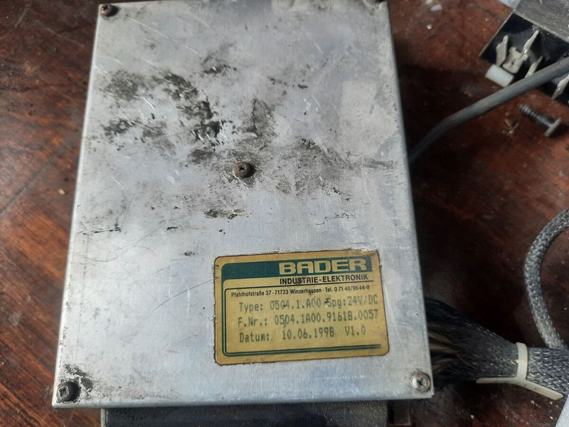 Bosch Bader 0504.1.A00 EST-32 - ECU: picture 1 Bosch Bader 0504.1.A00 EST-32 - ECU: picture 1