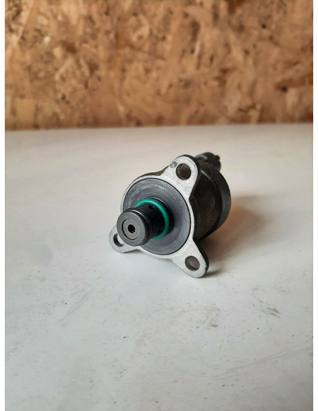 Bosch  - Fuel processing/ Fuel delivery: picture 2 Bosch  - Fuel processing/ Fuel delivery: picture 2