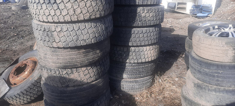 Michelin 295*80R22.5 255*70 \ 275*70* 265\70R19.5 - Tire for Truck: picture 5 Michelin 295*80R22.5 255*70 \ 275*70* 265\70R19.5 - Tire for Truck: picture 5