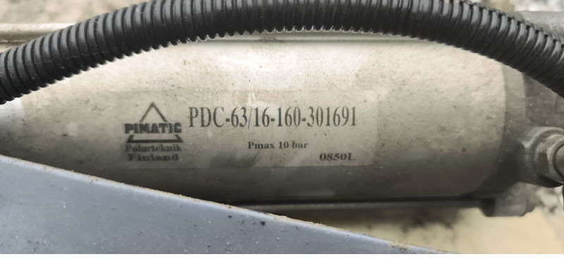 Neoplan BODE цилиндр закрытия - Hydraulic cylinder: picture 3 Neoplan BODE цилиндр закрытия - Hydraulic cylinder: picture 3