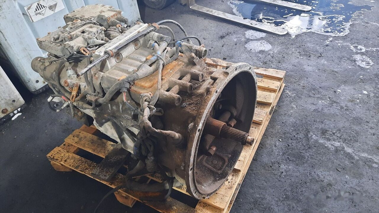 Volvo G8 EGS -VR / R1000 EGS 85001195 Volvo B7. B10,B12 - Gearbox for Bus: picture 3 Volvo G8 EGS -VR / R1000 EGS 85001195 Volvo B7. B10,B12 - Gearbox for Bus: picture 3