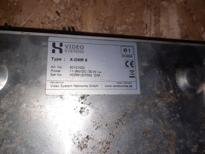 New Electrical system Volvo Video system x-dmr 8 R8 Compact RJ45: picture 16