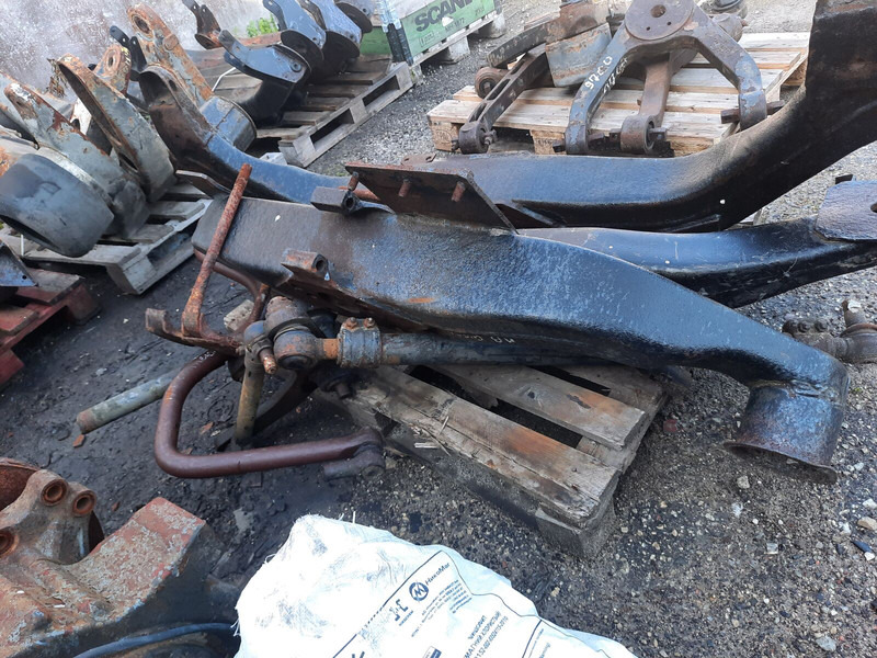 Volvo кронштейн заднего моста мерседес - Steel suspension: picture 4 Volvo кронштейн заднего моста мерседес - Steel suspension: picture 4