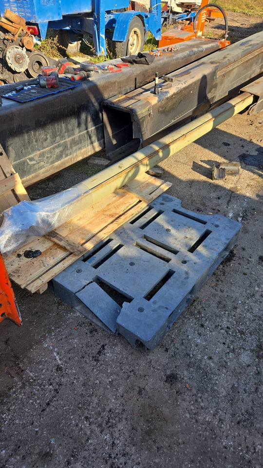 Tadano RTF40-3 - Hydraulic cylinder for All terrain crane: picture 5 Tadano RTF40-3 - Hydraulic cylinder for All terrain crane: picture 5