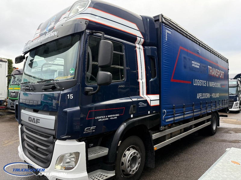 DAF CF 260 FA Slaapcabine, Euro 6, Schuifdak - Curtainsider truck: picture 2 DAF CF 260 FA Slaapcabine, Euro 6, Schuifdak - Curtainsider truck: picture 2