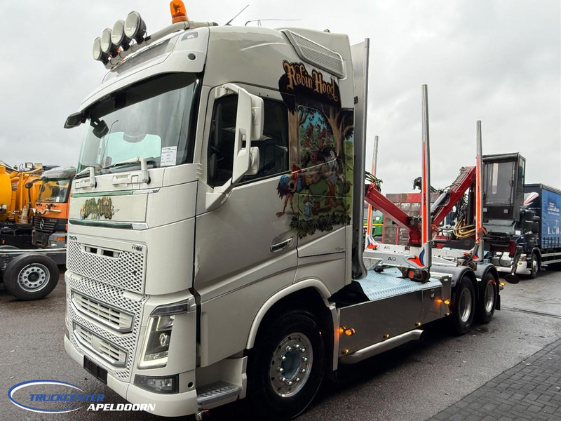 Volvo FH 750 Loglift, 6x4, Dynamic steering, Special painting - Timber truck, Crane truck: picture 3 Volvo FH 750 Loglift, 6x4, Dynamic steering, Special painting - Timber truck, Crane truck: picture 3