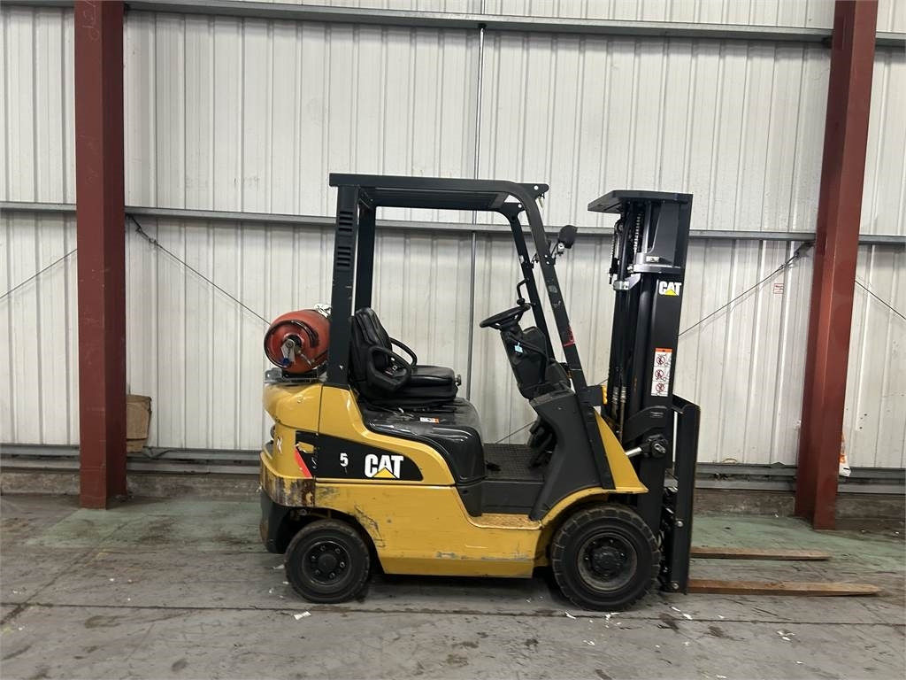 CAT GP15NT  - LPG forklift: picture 5 CAT GP15NT  - LPG forklift: picture 5