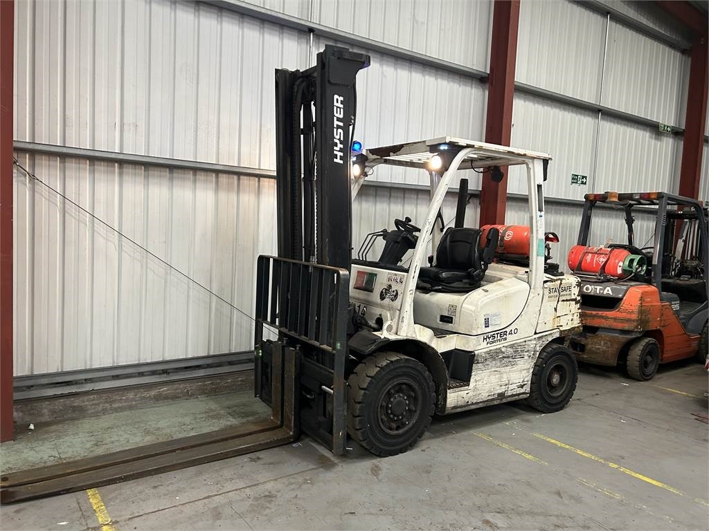 Hyster H4.0FTS - LPG forklift: picture 2 Hyster H4.0FTS - LPG forklift: picture 2