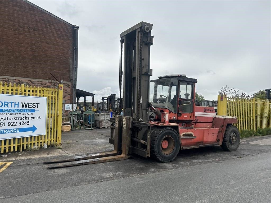 Kalmar DCD160-12  - Diesel forklift: picture 2 Kalmar DCD160-12  - Diesel forklift: picture 2