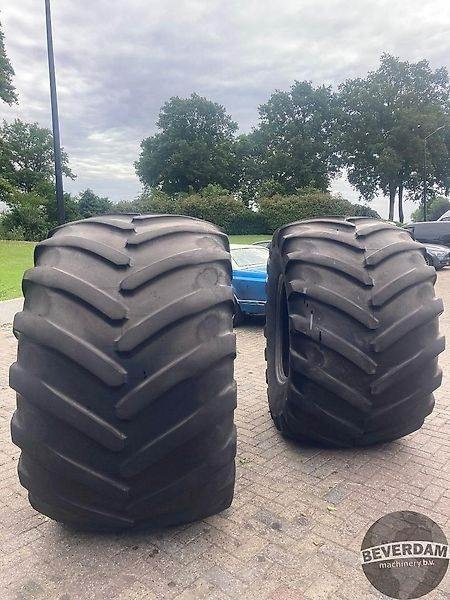 Michelin MEGA BIB 1050/50R32 - Tire for Agricultural machinery: picture 3 Michelin MEGA BIB 1050/50R32 - Tire for Agricultural machinery: picture 3