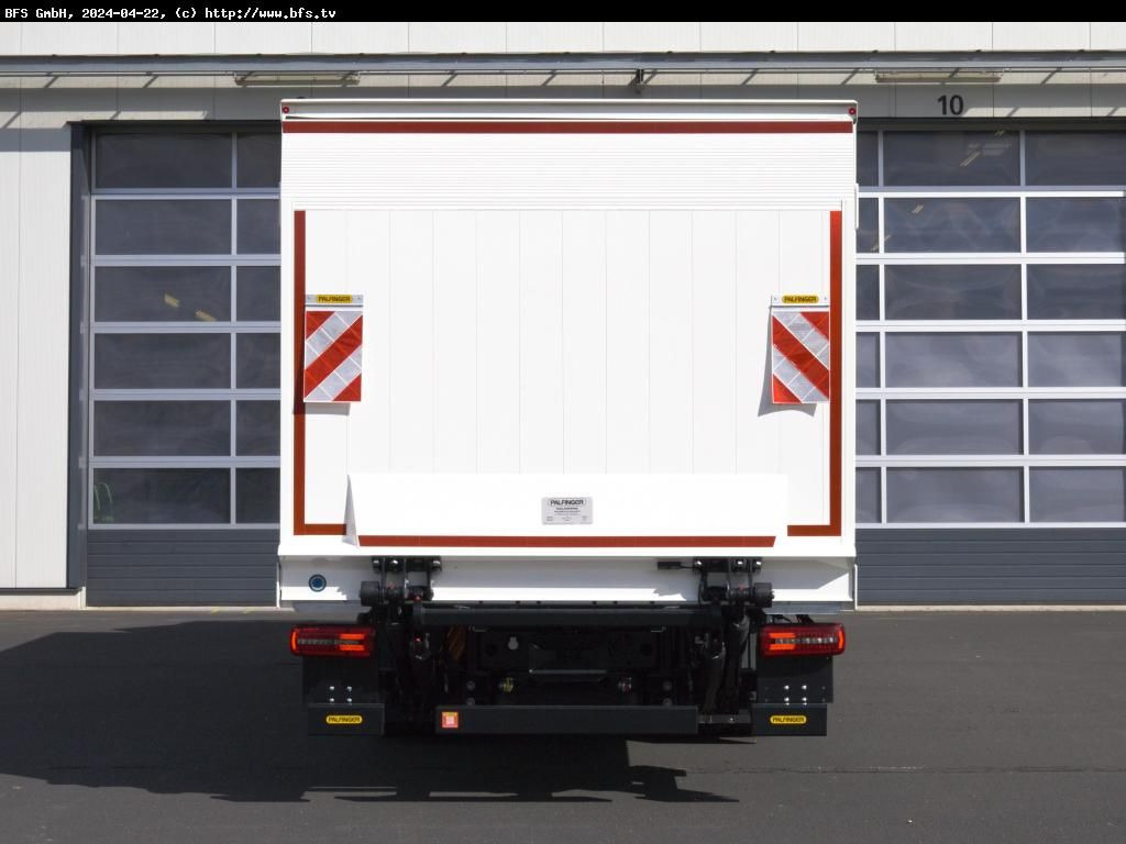 MAN TGL (TG3) 12.220 4x2 BL CH - Refrigerator truck: picture 4 MAN TGL (TG3) 12.220 4x2 BL CH - Refrigerator truck: picture 4