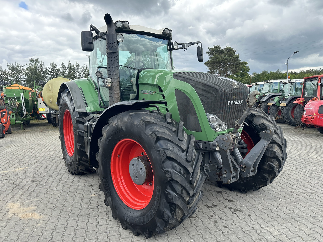 Fendt 927 VARIO PROFI - Farm tractor: picture 1 Fendt 927 VARIO PROFI - Farm tractor: picture 1