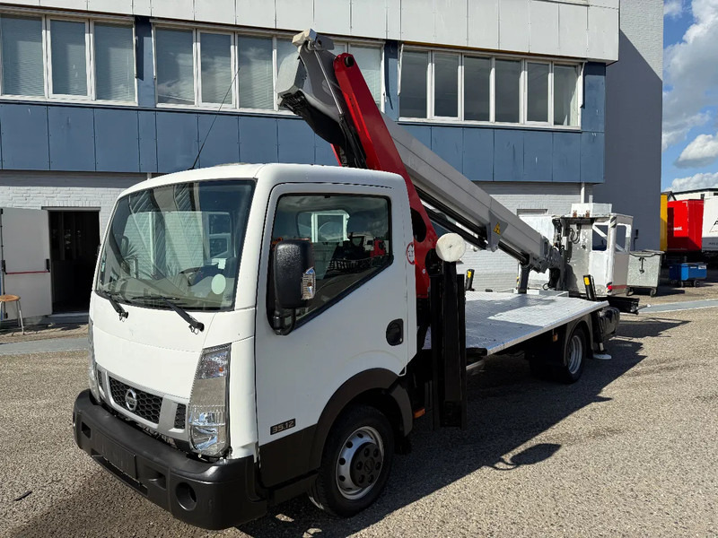 Nissan 35-12 PALFINGER HOOGWERKER 20 METER - Commercial vehicle: picture 2 Nissan 35-12 PALFINGER HOOGWERKER 20 METER - Commercial vehicle: picture 2
