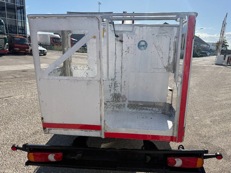 Nissan 35-12 PALFINGER HOOGWERKER 20 METER - Commercial vehicle: picture 5 Nissan 35-12 PALFINGER HOOGWERKER 20 METER - Commercial vehicle: picture 5