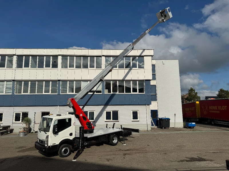 Nissan Cabstar PALFINGER HOOGWERKER 20 METER 35.14 - Commercial vehicle: picture 2 Nissan Cabstar PALFINGER HOOGWERKER 20 METER 35.14 - Commercial vehicle: picture 2