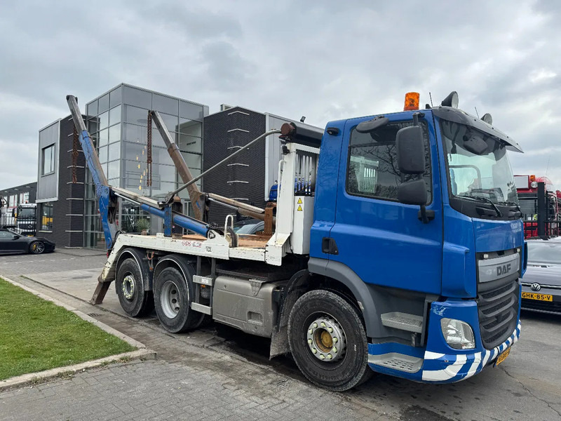 DAF CF 400 6X2 - EURO 6 + VDL P-18 + REMOTE + LIFT AXLE - Skip loader truck: picture 2 DAF CF 400 6X2 - EURO 6 + VDL P-18 + REMOTE + LIFT AXLE - Skip loader truck: picture 2