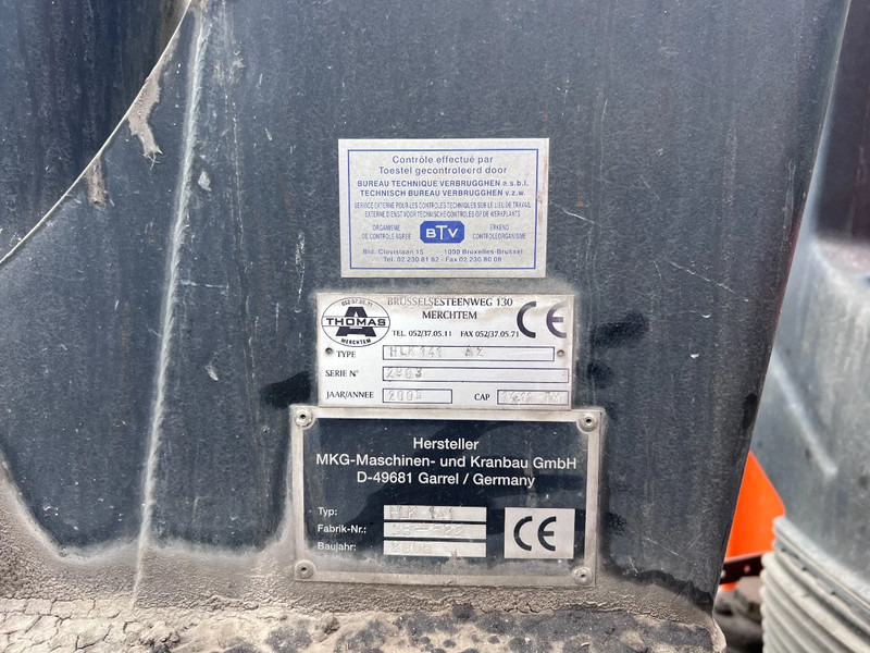 DAF CF 85.380 6X2 + MKG 141 A2 CRANE + 20 TON HOOKLIFT - EURO 3 - MANUAL GEAR - 10 TYRES - Crane truck: picture 4 DAF CF 85.380 6X2 + MKG 141 A2 CRANE + 20 TON HOOKLIFT - EURO 3 - MANUAL GEAR - 10 TYRES - Crane truck: picture 4