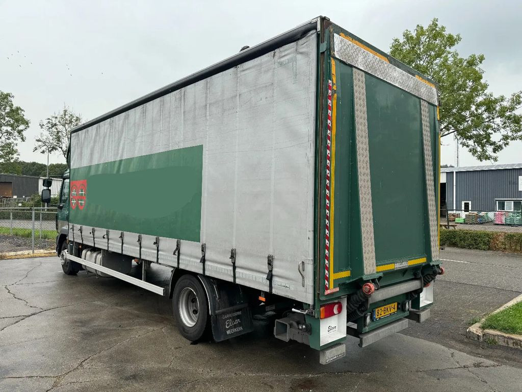 DAF LF 260 4X2 16T DHOLLANDIA LOAD LIFT + TÜV TILL 0 - Curtainsider truck: picture 5 DAF LF 260 4X2 16T DHOLLANDIA LOAD LIFT + TÜV TILL 0 - Curtainsider truck: picture 5