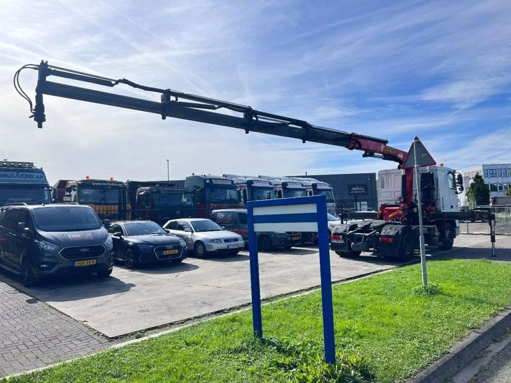 DAF XF 105.410 4X2 EURO 5 MANUAL + PALFINGER PK16000 - Crane truck, Tractor unit: picture 4 DAF XF 105.410 4X2 EURO 5 MANUAL + PALFINGER PK16000 - Crane truck, Tractor unit: picture 4