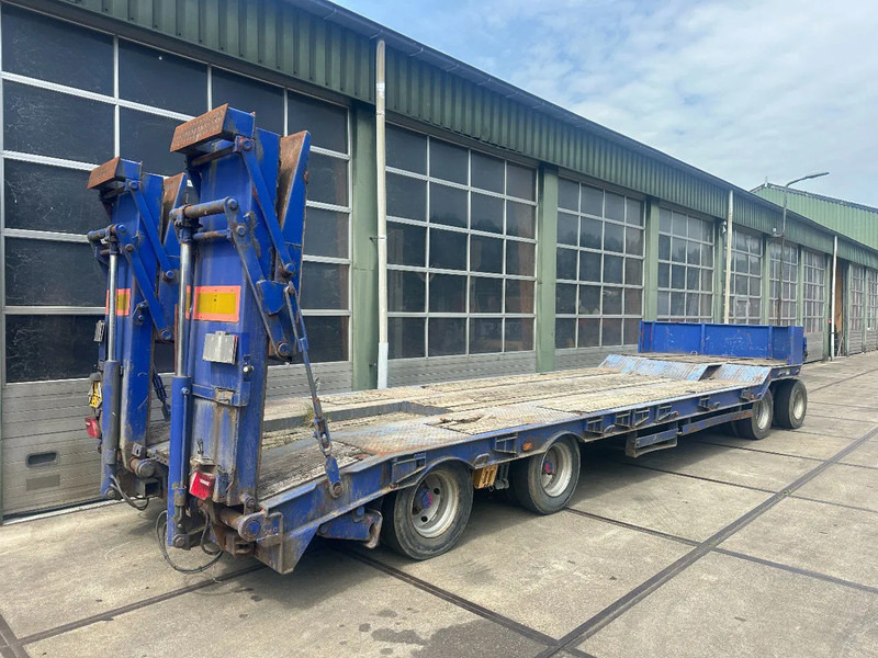 Diversen MUELLER-MITTELTAL, 4 AXLE, DOUBLE HYDRAULIC RAMPS. - Low loader trailer: picture 5 Diversen MUELLER-MITTELTAL, 4 AXLE, DOUBLE HYDRAULIC RAMPS. - Low loader trailer: picture 5