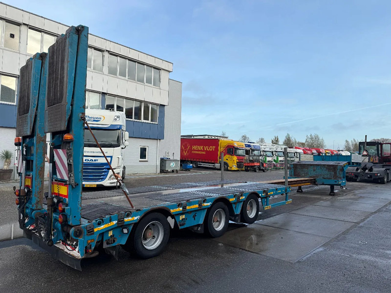 Faymonville F-S43-1AAF, 5 METER EXTENDABLE, LAST AXEL STEERING, FIRST LIFT AXLE - Low loader semi-trailer: picture 3 Faymonville F-S43-1AAF, 5 METER EXTENDABLE, LAST AXEL STEERING, FIRST LIFT AXLE - Low loader semi-trailer: picture 3