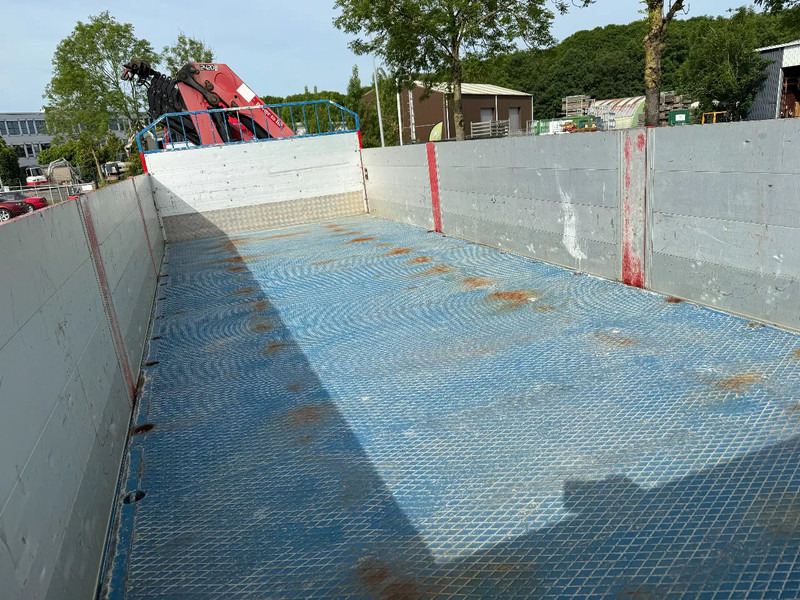 HFR 3X BPW AXLE - Dropside/ Flatbed trailer: picture 5 HFR 3X BPW AXLE - Dropside/ Flatbed trailer: picture 5