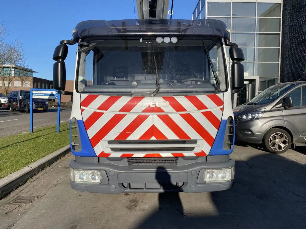 Crane truck Iveco EuroCargo 90 E18 - EURO 5 + KLAAS ALU-KRAN 30 ME: picture 8