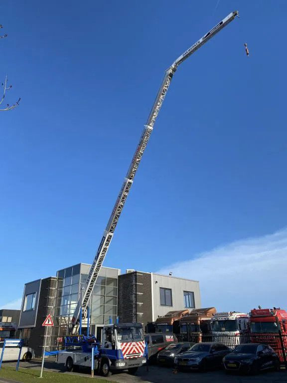 Crane truck Iveco EuroCargo 90 E18 - EURO 5 + KLAAS ALU-KRAN 30 ME: picture 6